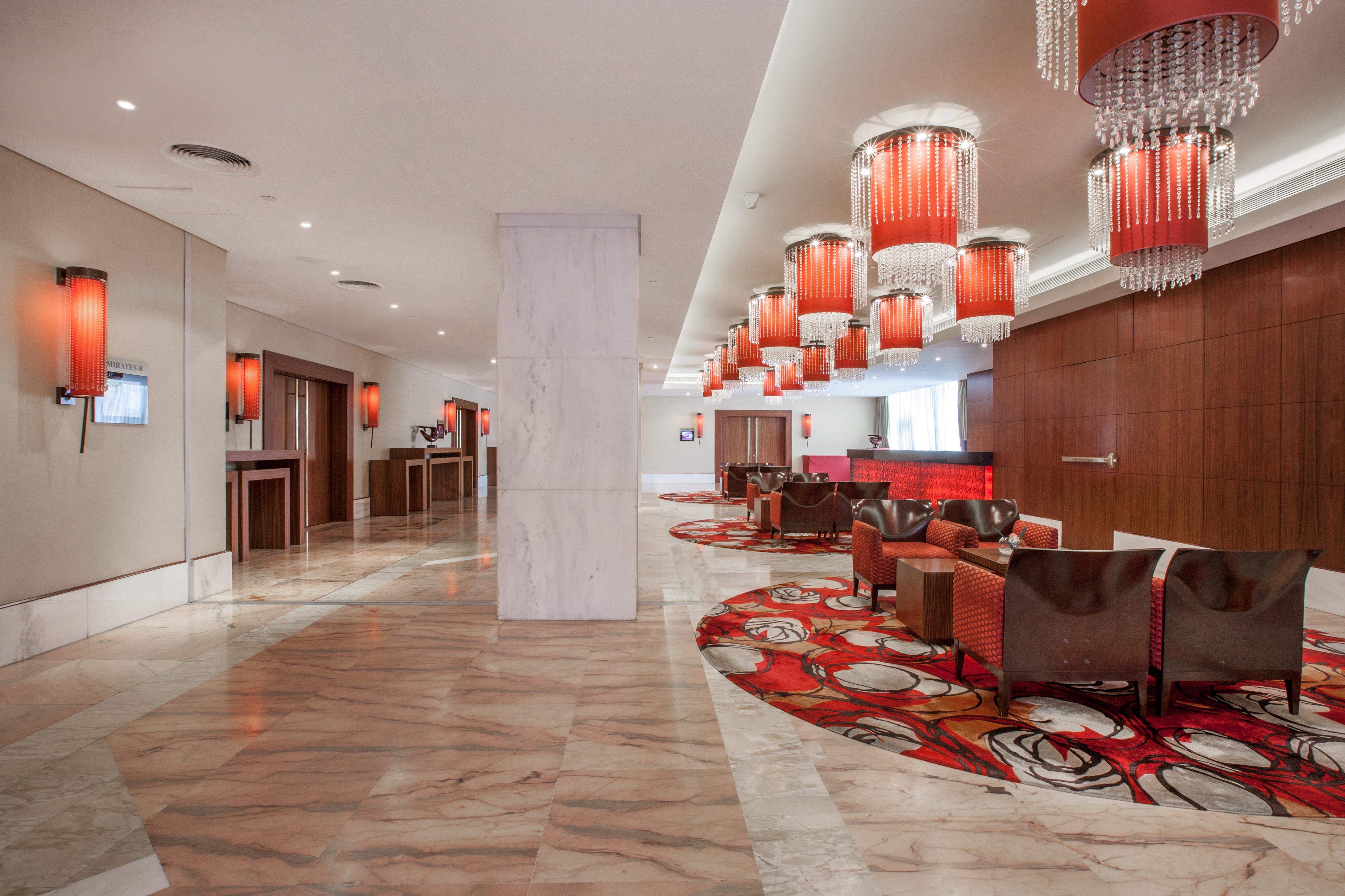 Crowne Plaza Dubai Deira By Ihg Hotel Exterior photo Lobby